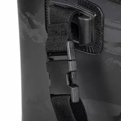 Fox Rage Camo Welded Bag Large -Rutentaschen & Rutenfutterale Verkäufe nlu082 rage large camo welded bag strap buckle detail 1280x1280